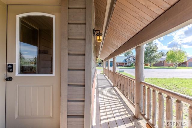 4185 Grandview Road, Island Park, ID 83429