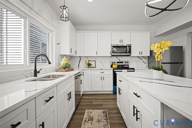 3053 Midlothian Tpke, Richmond, VA 23224