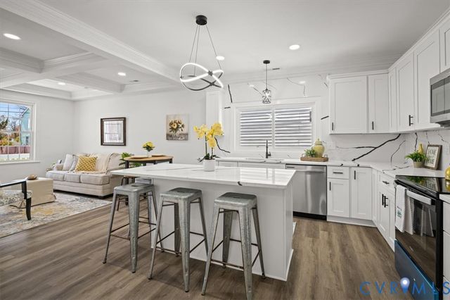 3053 Midlothian Tpke, Richmond, VA 23224