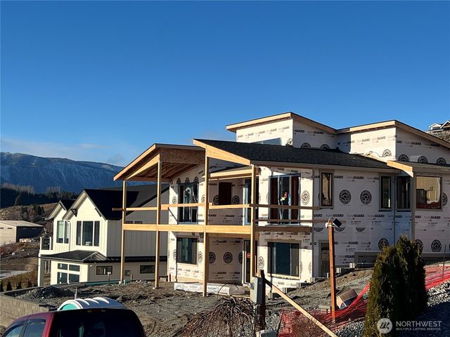 154 Apple Avenue, Chelan, WA 98816