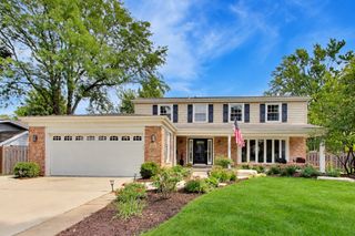 3331 Maple Leaf Drive, Glenview, IL 60026