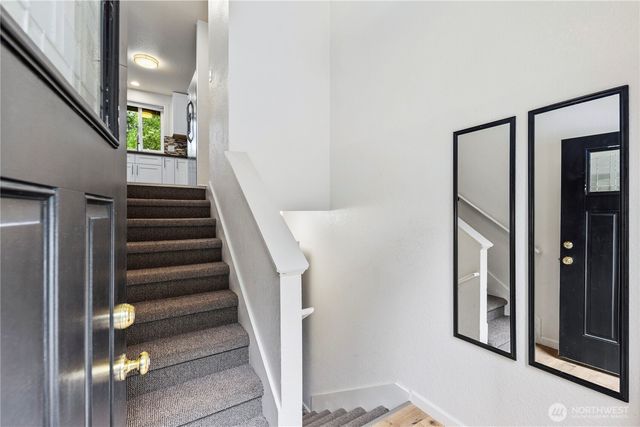 4133 23rd Avenue SW, Seattle, WA 98106