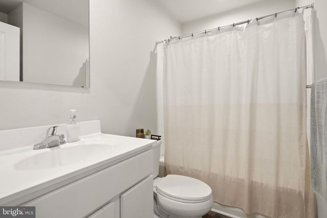 217 CONTE CT, Williamstown, NJ 08094