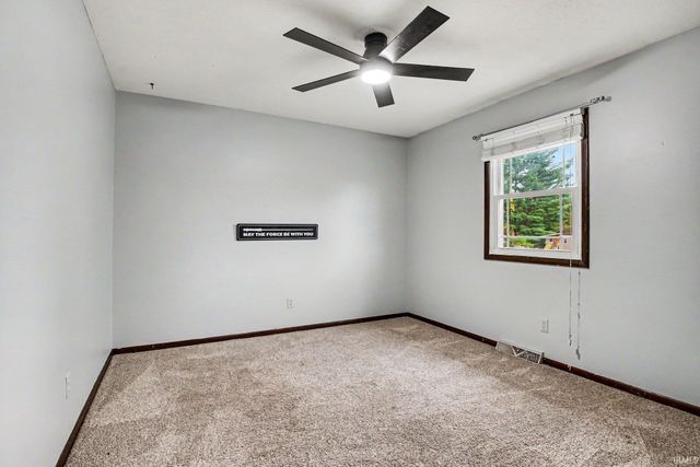 3004 Marshwood Road, Goshen, IN 46528