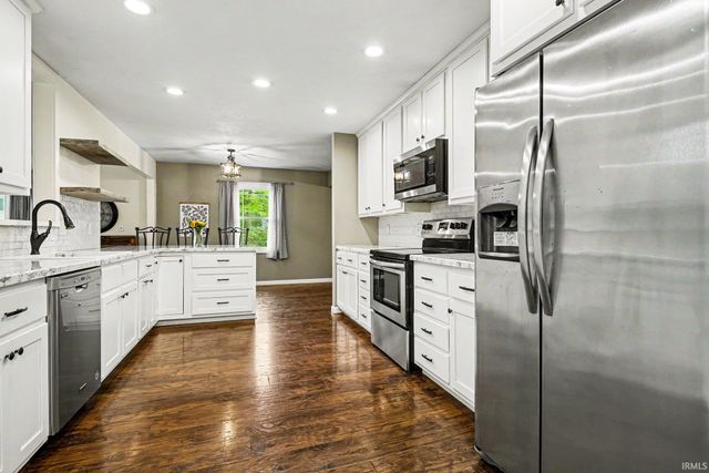 3004 Marshwood Road, Goshen, IN 46528