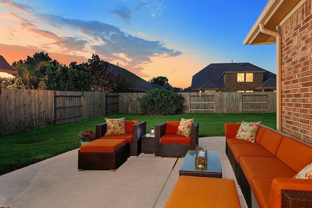 22739 Whispering Timbers Way, Porter, TX 77365