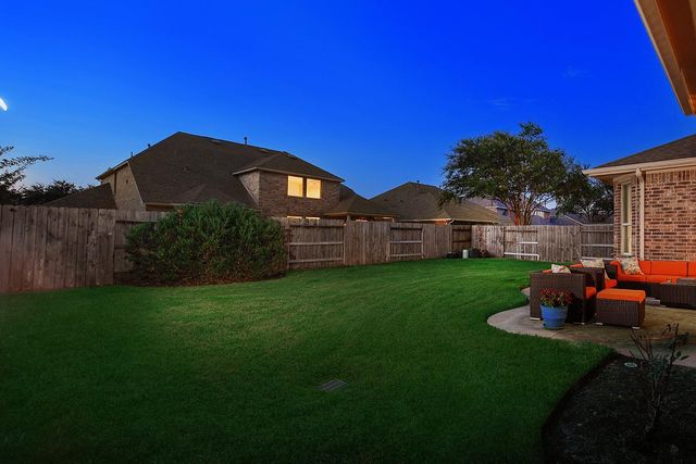 22739 Whispering Timbers Way, Porter, TX 77365