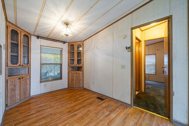 3431 S Pacific Highway SPC 9, Medford, OR 97501