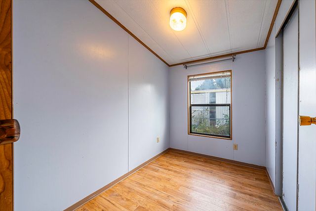 3431 S Pacific Highway SPC 9, Medford, OR 97501