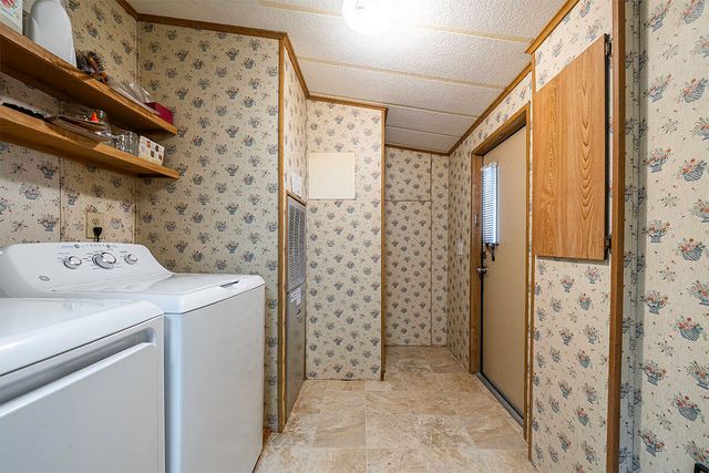 3431 S Pacific Highway SPC 9, Medford, OR 97501