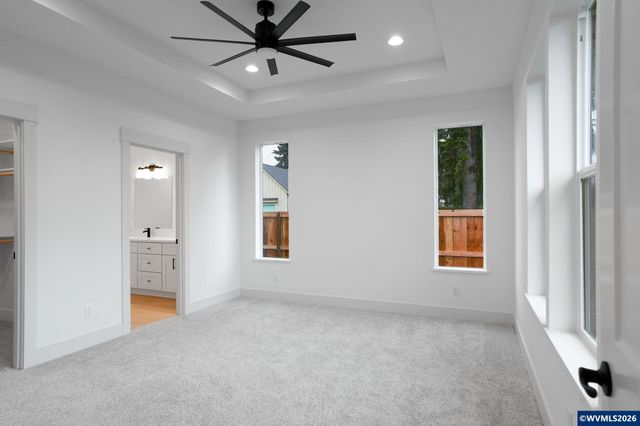 313 NE Clay St, Sublimity, OR 97385