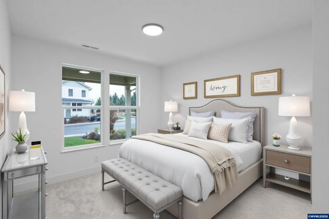 313 NE Clay St, Sublimity, OR 97385