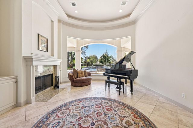 51 Sandown Park Drive, Spring, TX 77379