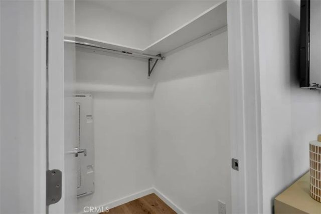 6919 Knowlton Place, Los Angeles, CA 90045