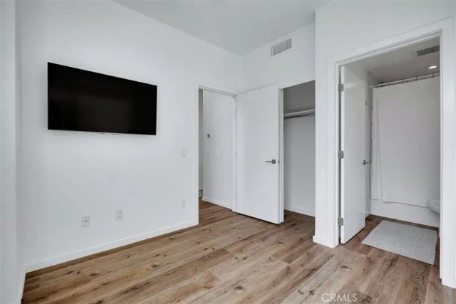 6919 Knowlton Place, Los Angeles, CA 90045