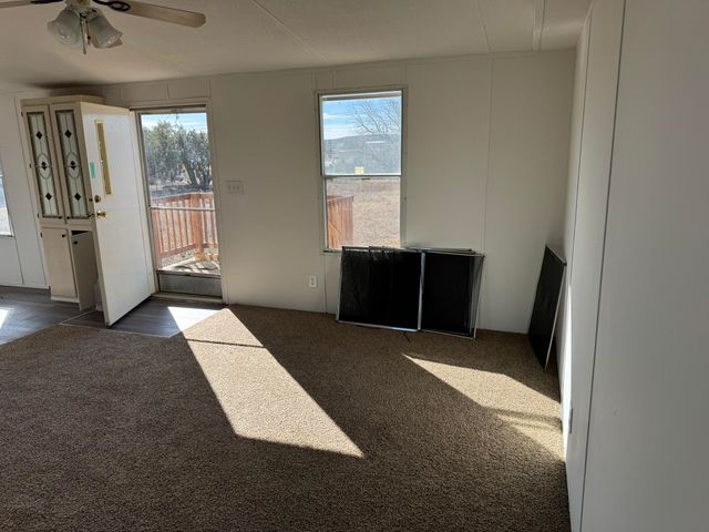 4 B Lois Court, Edgewood, NM 87015