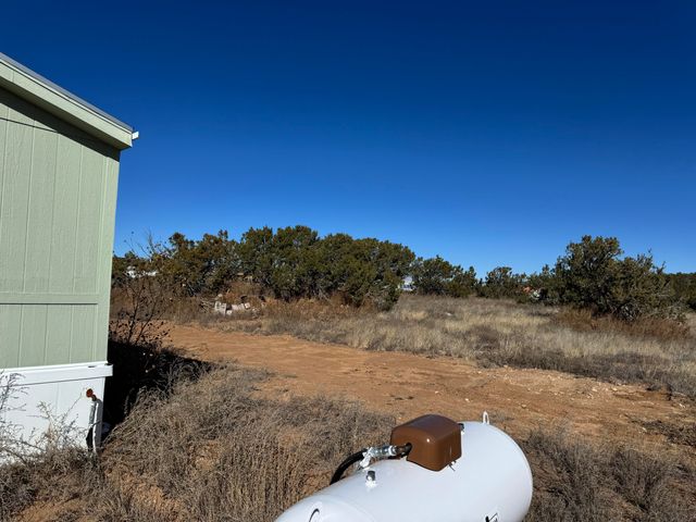 4 B Lois Court, Edgewood, NM 87015