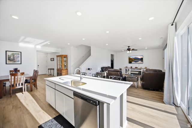 337 W WRANGLER CV, Stansbury Park, UT 84074