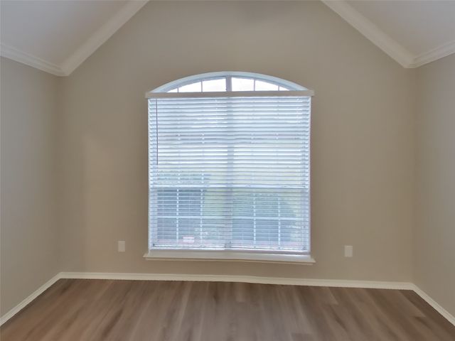 2033 Oak Bend Lane, Garland, TX 75040