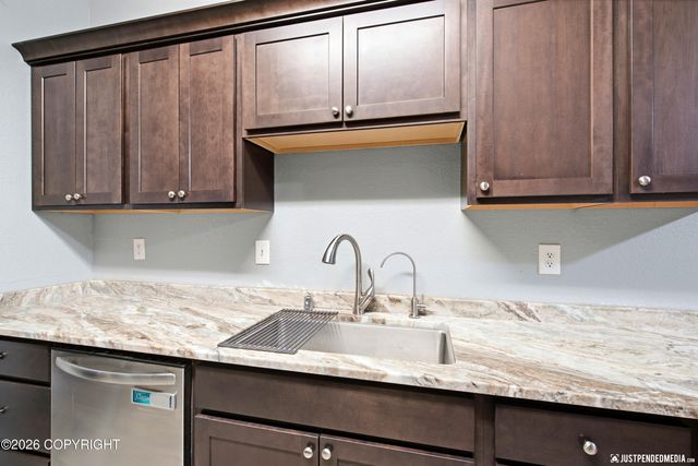 8123 Harvest Circle, Anchorage, AK 99502