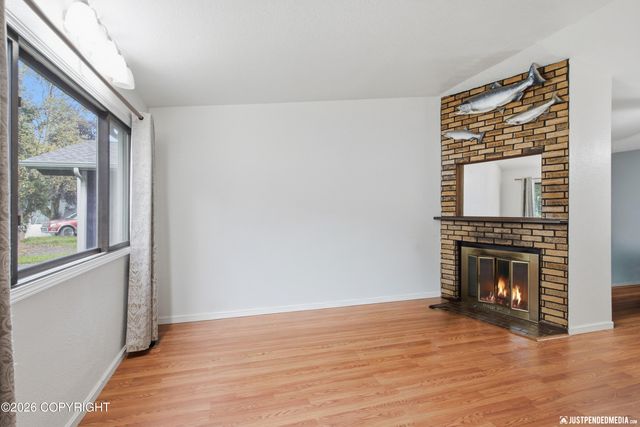 8123 Harvest Circle, Anchorage, AK 99502