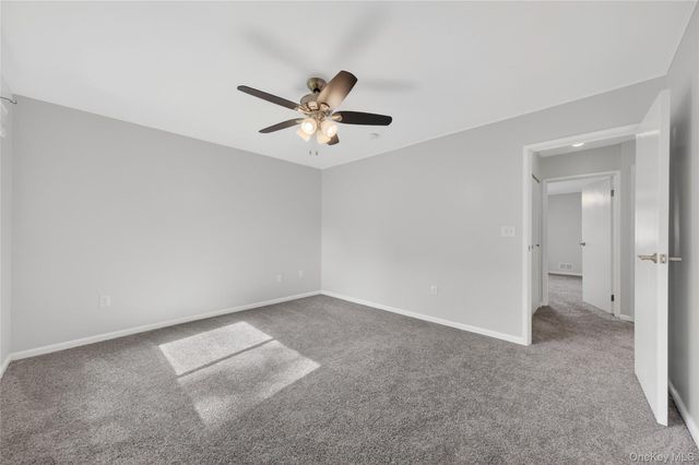 10 Squires Gate I, Poughkeepsie, NY 12603
