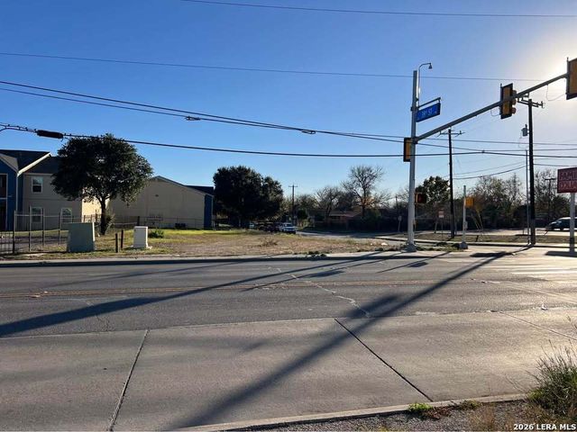 6058 commerce, San Antonio, TX 78237