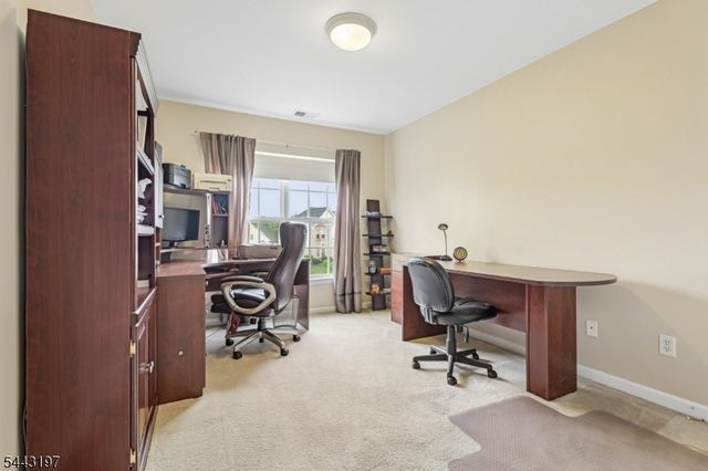 9 Rue Cezanne, Franklin Twp., NJ 08873