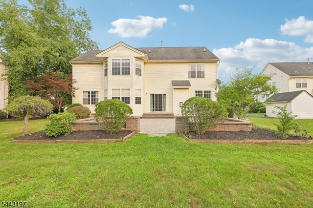 9 Rue Cezanne, Franklin Twp., NJ 08873