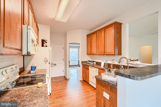 203 FOREST AVE, Colonial Beach, VA 22443