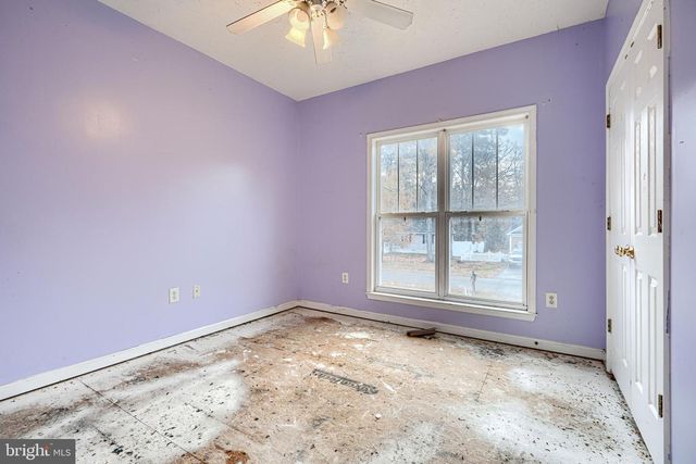 203 FOREST AVE, Colonial Beach, VA 22443