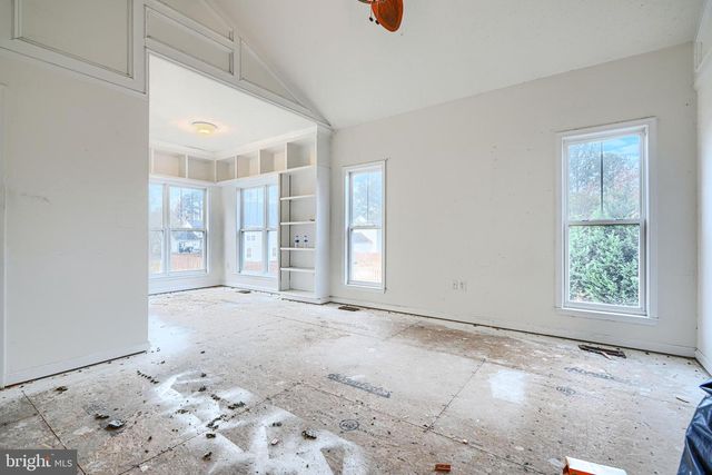 203 FOREST AVE, Colonial Beach, VA 22443