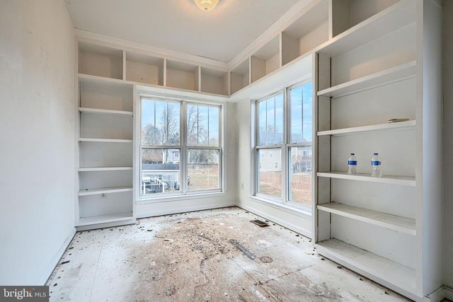 203 FOREST AVE, Colonial Beach, VA 22443