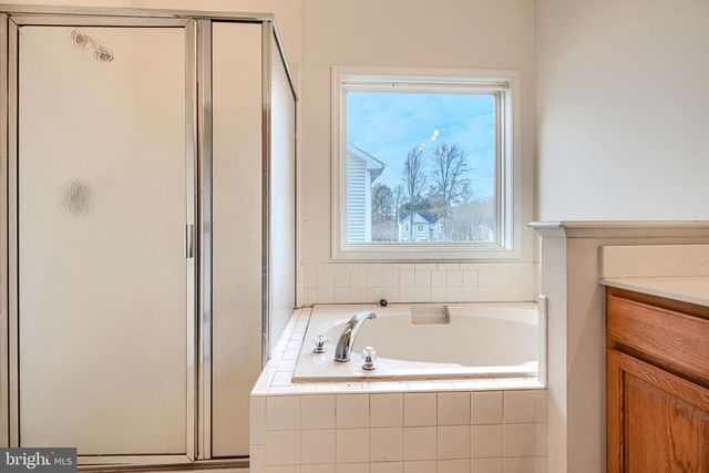 203 FOREST AVE, Colonial Beach, VA 22443