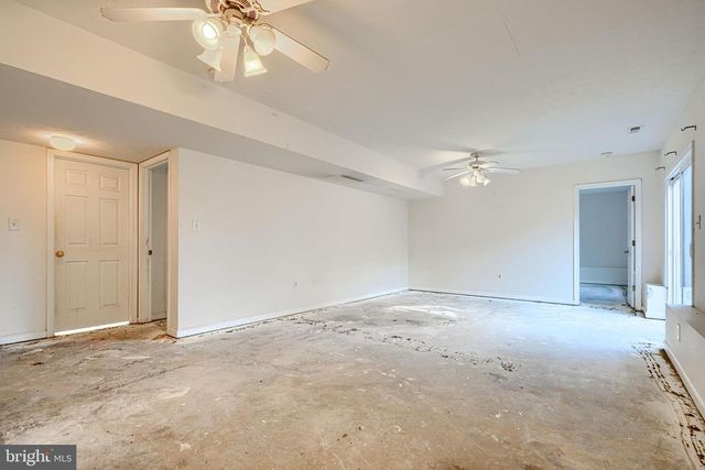 203 FOREST AVE, Colonial Beach, VA 22443