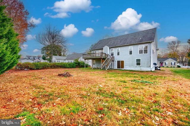 203 FOREST AVE, Colonial Beach, VA 22443