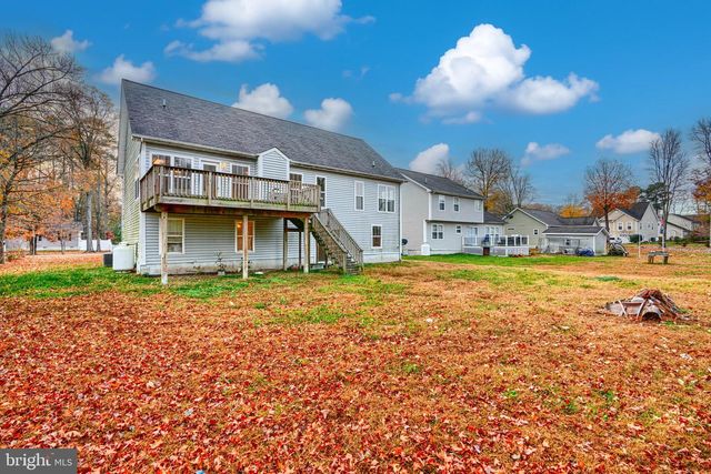 203 FOREST AVE, Colonial Beach, VA 22443