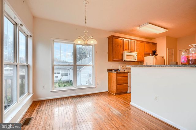 203 FOREST AVE, Colonial Beach, VA 22443