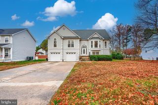 203 FOREST AVE, Colonial Beach, VA 22443