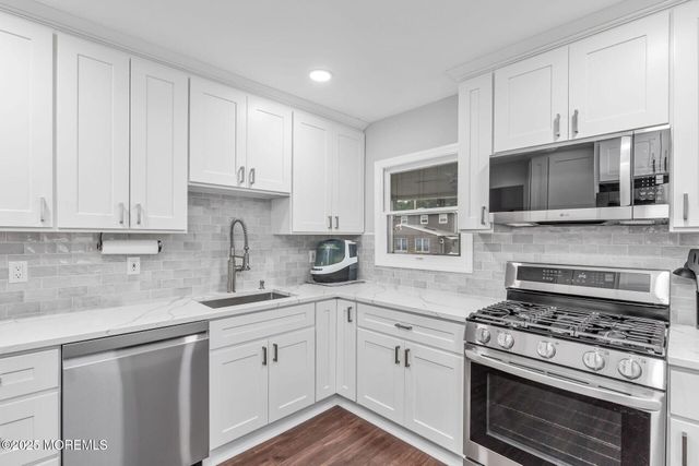 11 Cornell Drive, Hazlet, NJ 07730