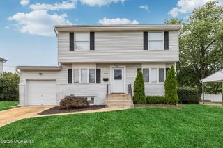 11 Cornell Drive, Hazlet, NJ 07730