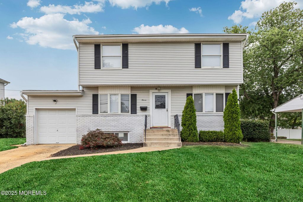 11 Cornell Drive, Hazlet, NJ 07730