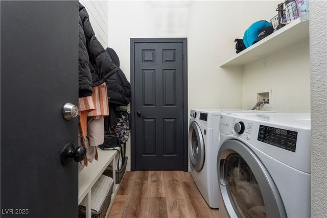 4768 Skyhawk Canyon Street, Las Vegas, NV 89147