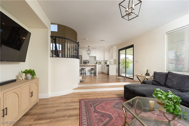 4768 Skyhawk Canyon Street, Las Vegas, NV 89147