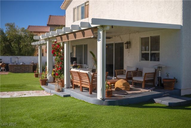 4768 Skyhawk Canyon Street, Las Vegas, NV 89147