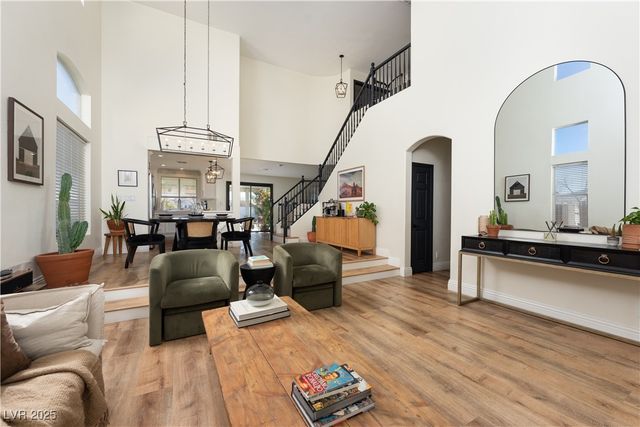 4768 Skyhawk Canyon Street, Las Vegas, NV 89147