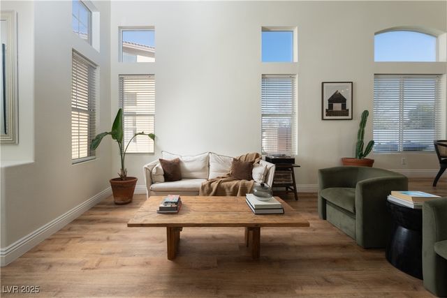 4768 Skyhawk Canyon Street, Las Vegas, NV 89147