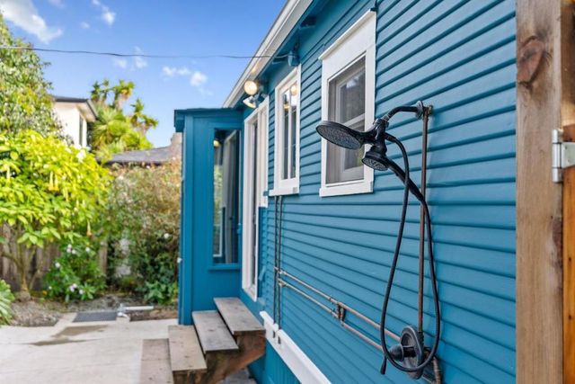 144 Averitt Street, Santa Cruz, CA 95060