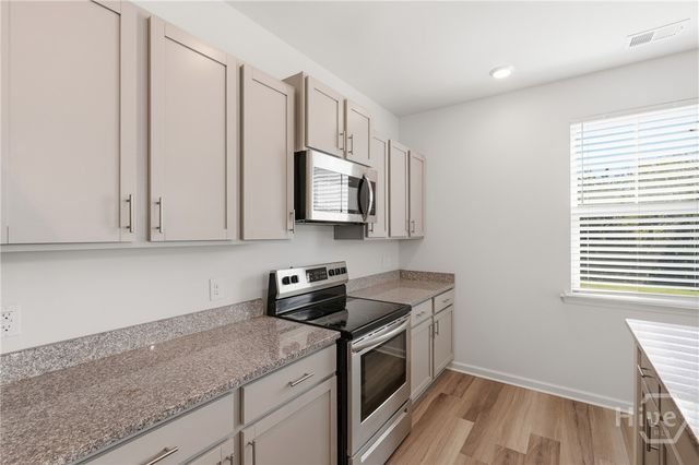54 Palmer Place, Richmond Hill, GA 31324