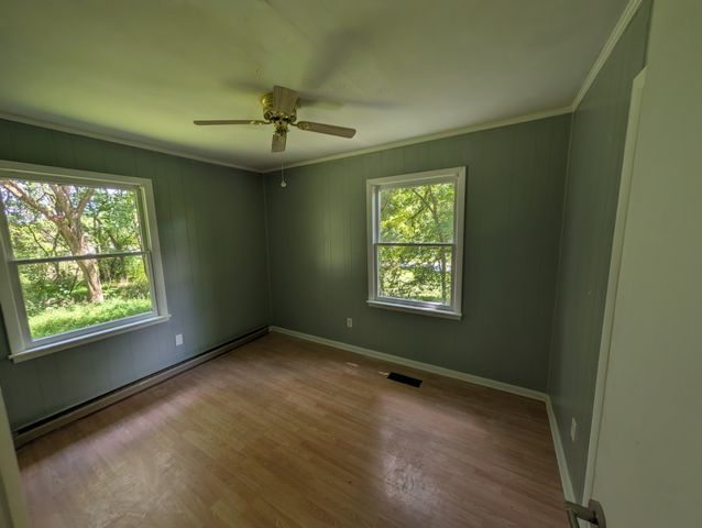 326 Clifton Tpke, Waynesboro, TN 38485